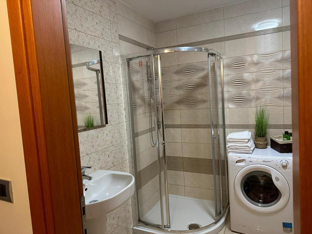 Luxury Condo In تيرانا المظهر الخارجي الصورة