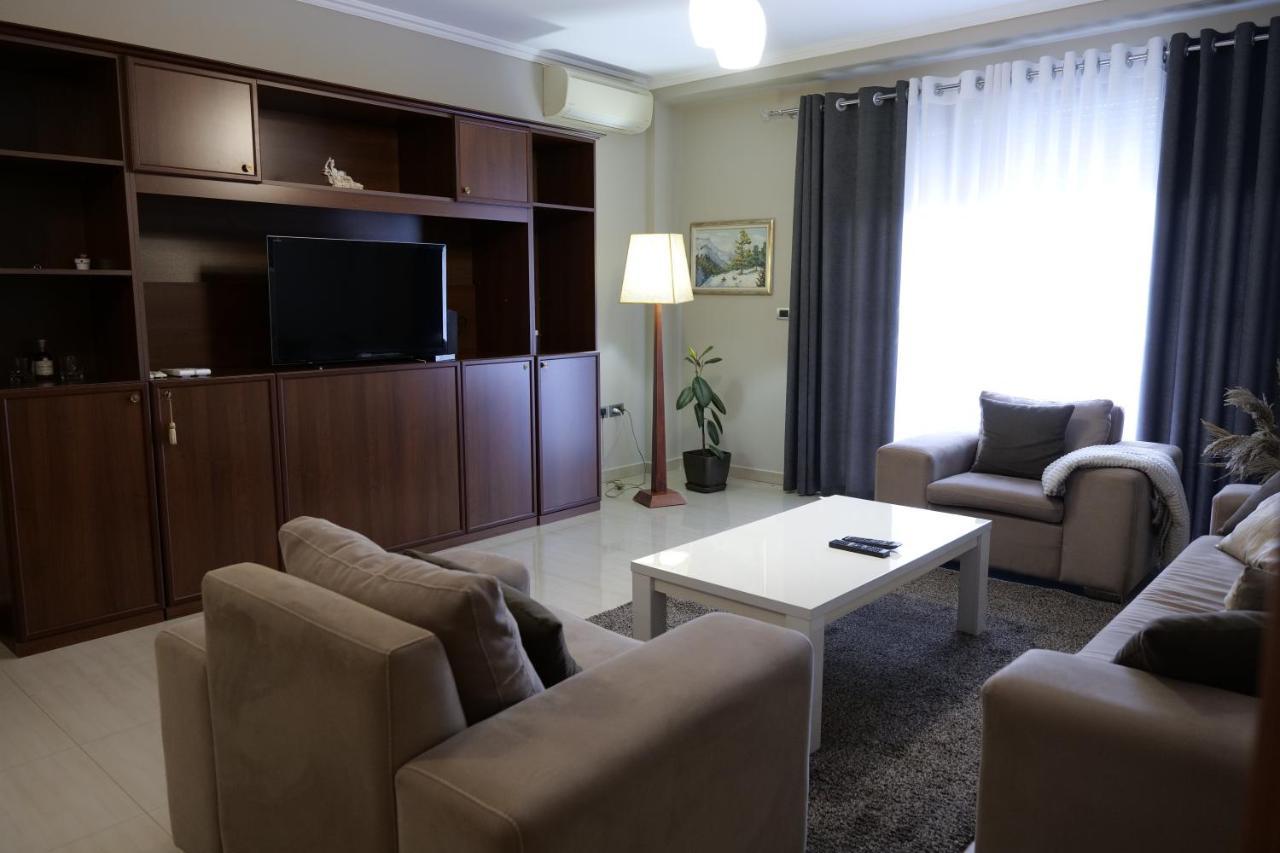 Luxury Condo In تيرانا المظهر الخارجي الصورة
