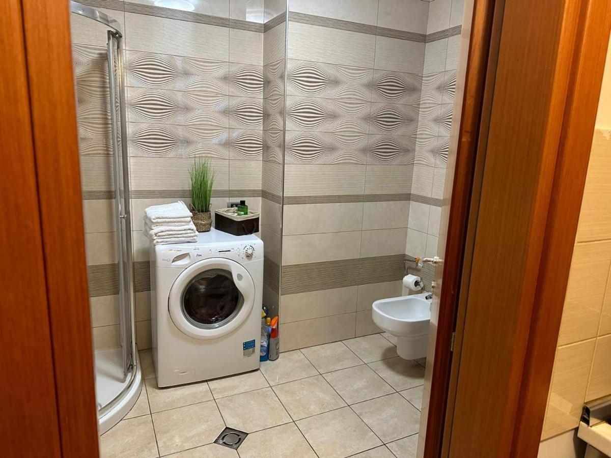 Luxury Condo In تيرانا المظهر الخارجي الصورة