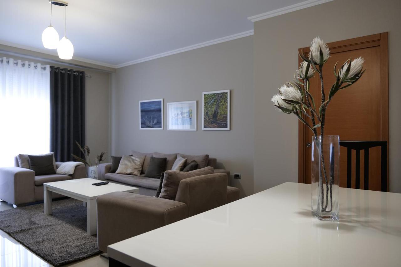 Luxury Condo In تيرانا المظهر الخارجي الصورة
